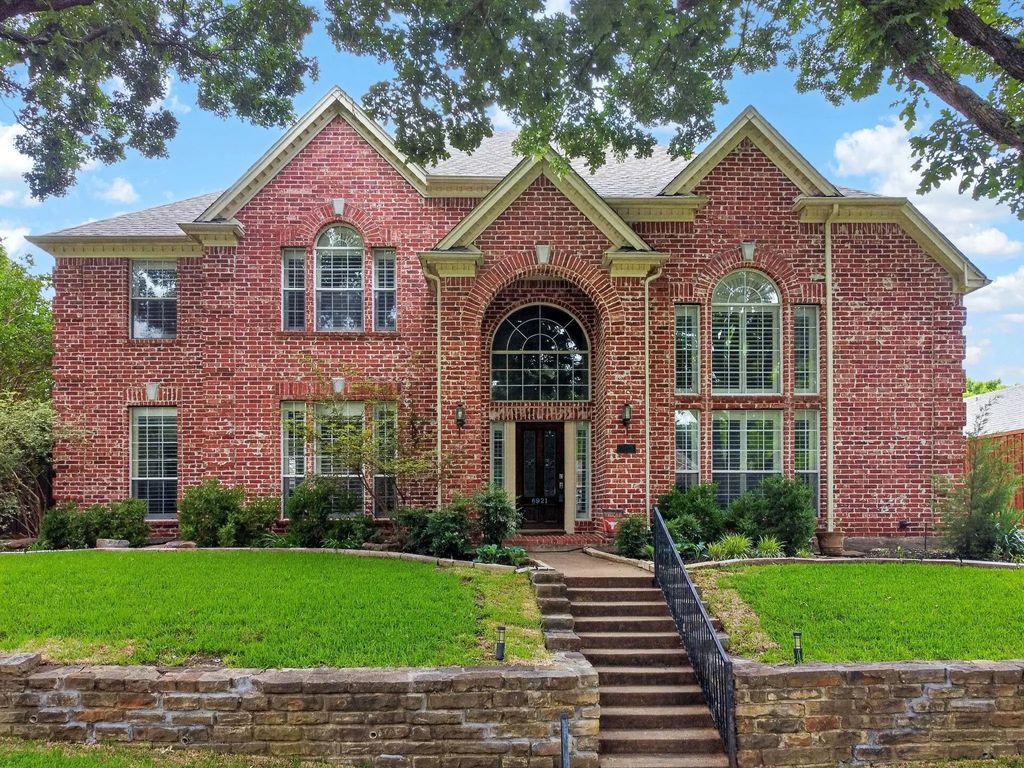 6921 Tartan Trail, Garland