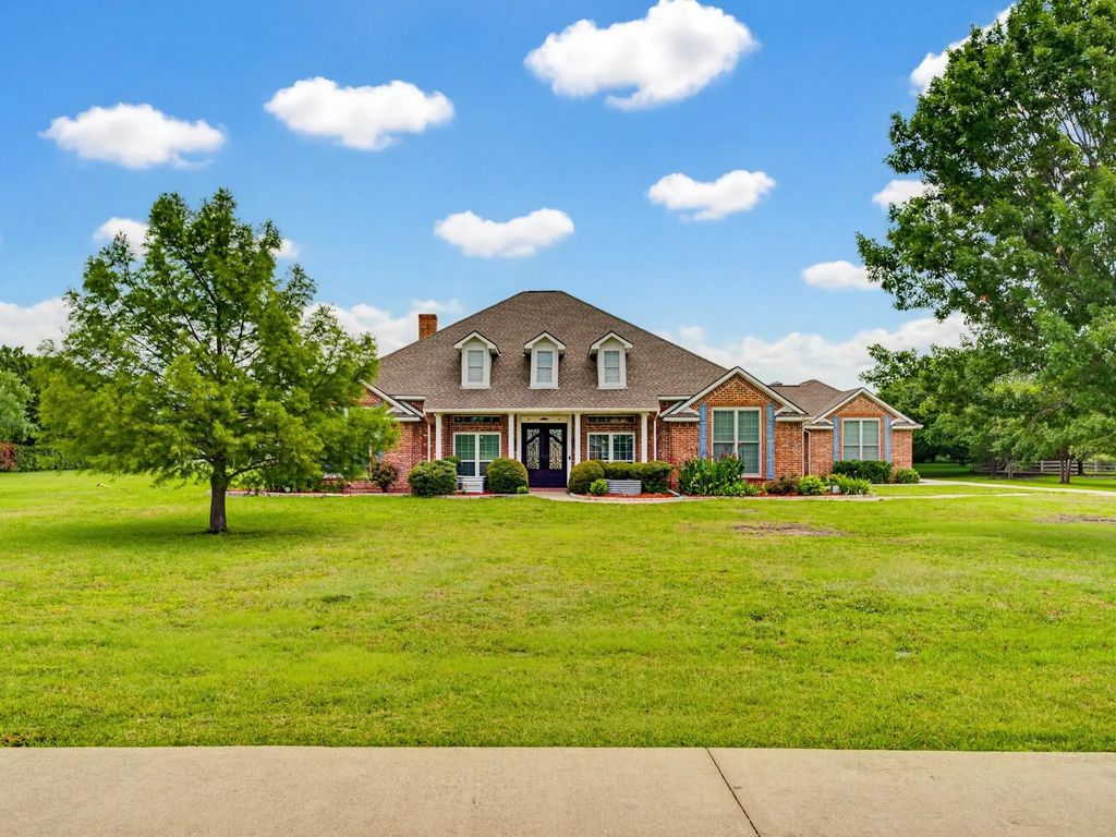 201 Willowcrest, Rockwall