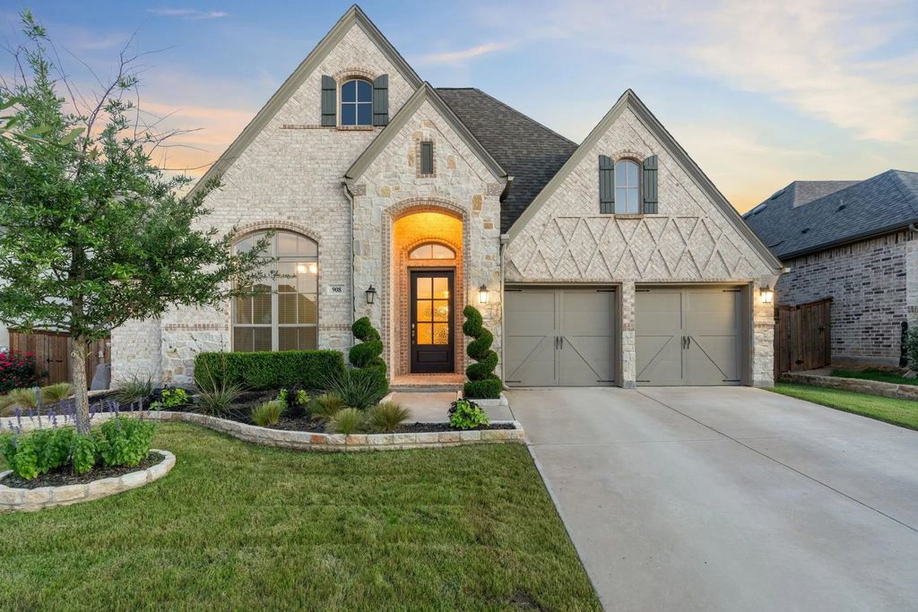 908 Quail Hollow Avenue, Denton