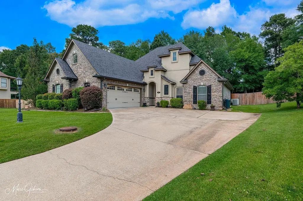347 Dogwood South Lane, Haughton