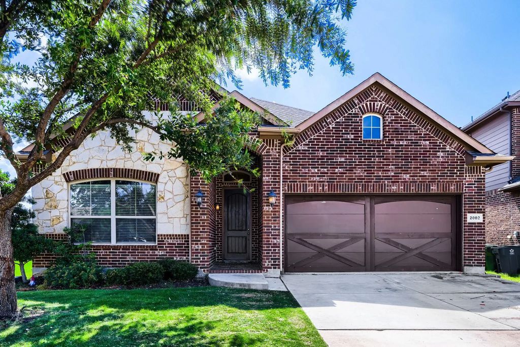 2002 Milano Lane, Lewisville