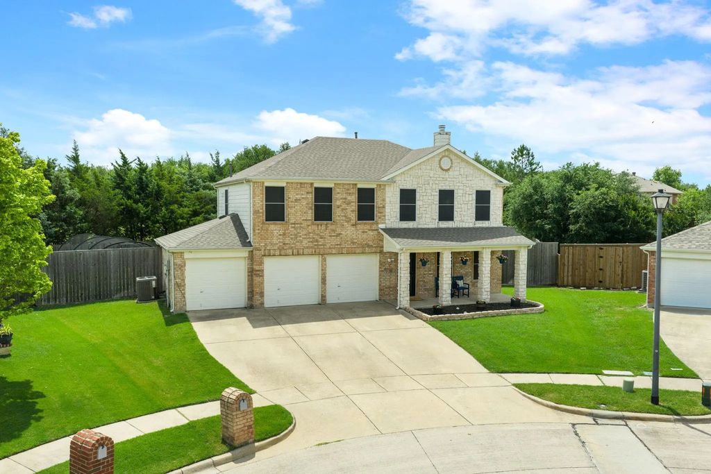 1330 Ginseng Lane, Wylie
