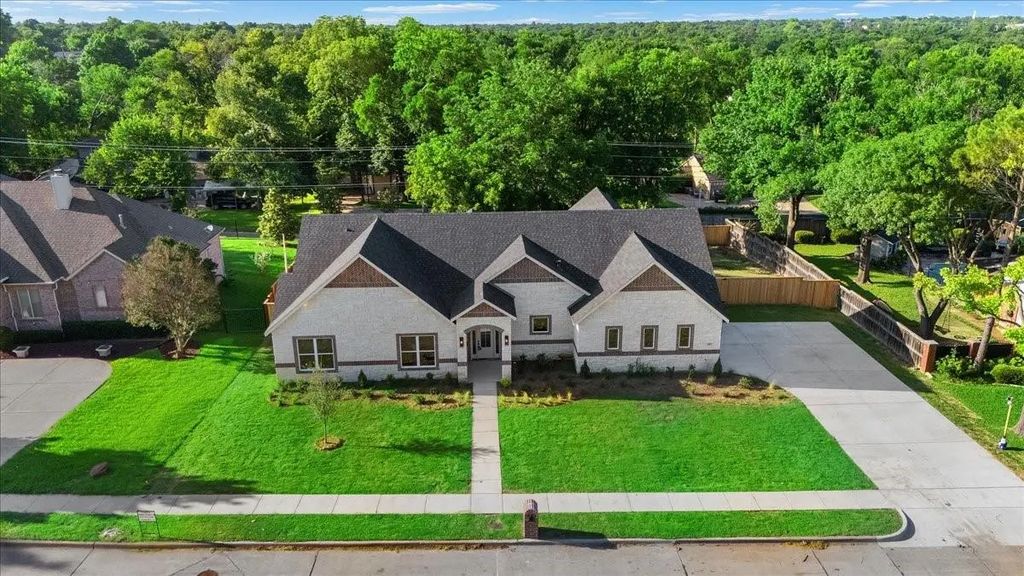 603 Bardfield Avenue, Garland