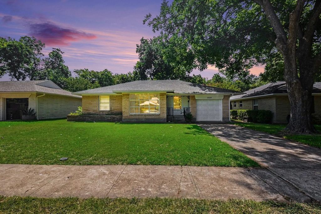 10028 San Lorenzo Avenue, Dallas