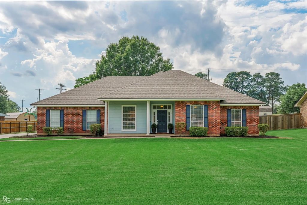 116 Sherwood Drive, Benton