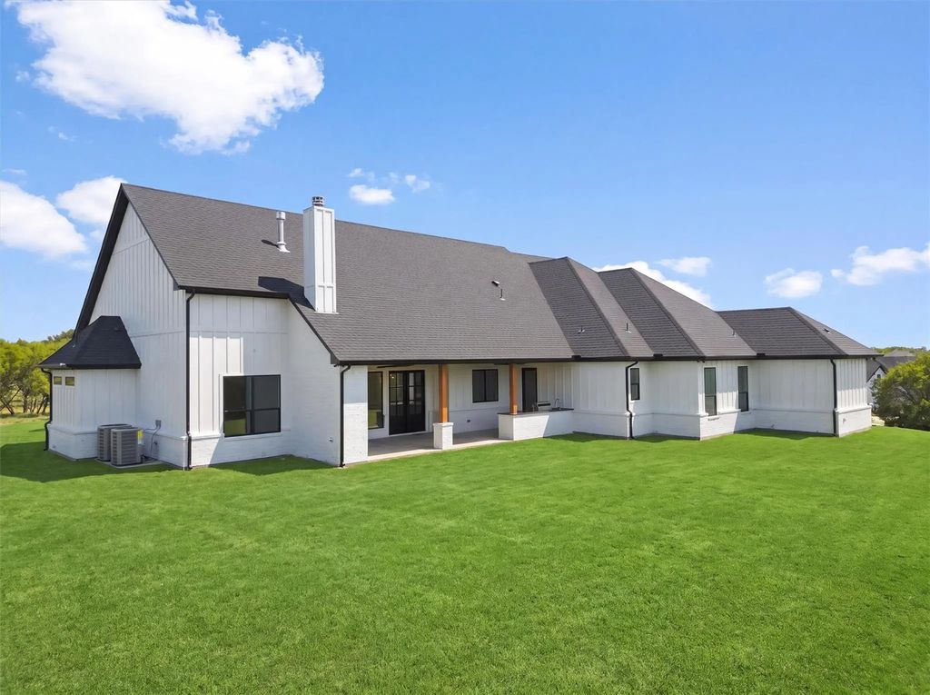 406 Conway Cove, Cresson