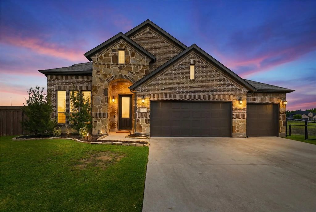 1215 The Trails Drive, Blue Ridge