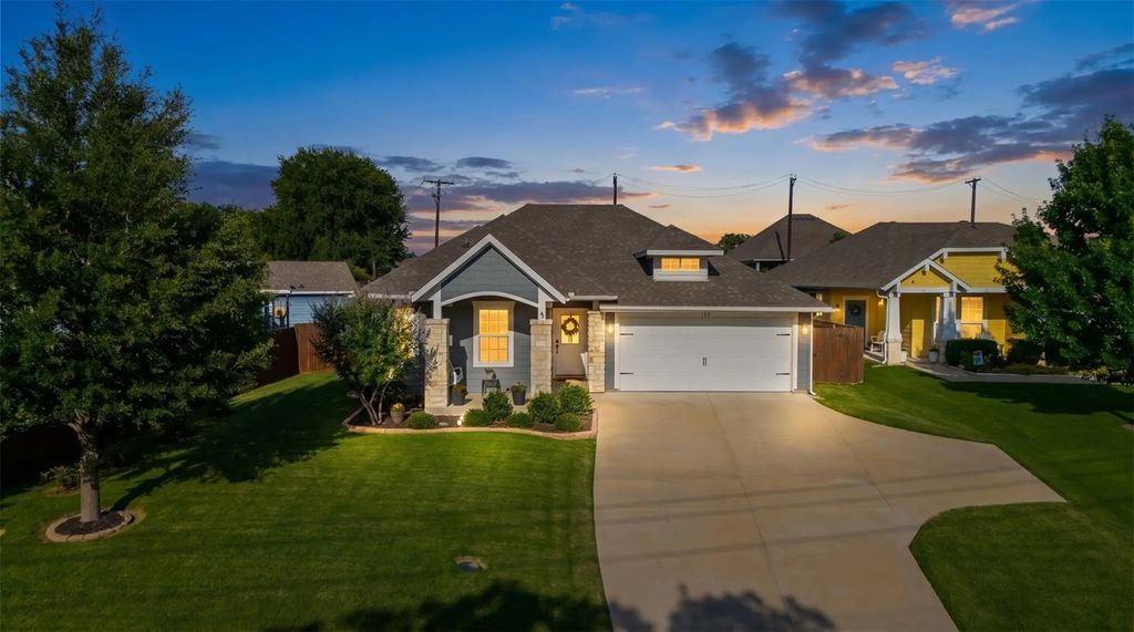 721 W Kimball Street, Mansfield