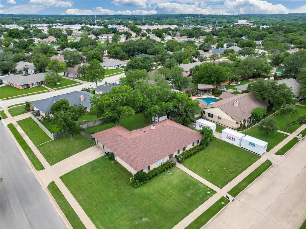 1706 Stagecoach Drive, Pantego