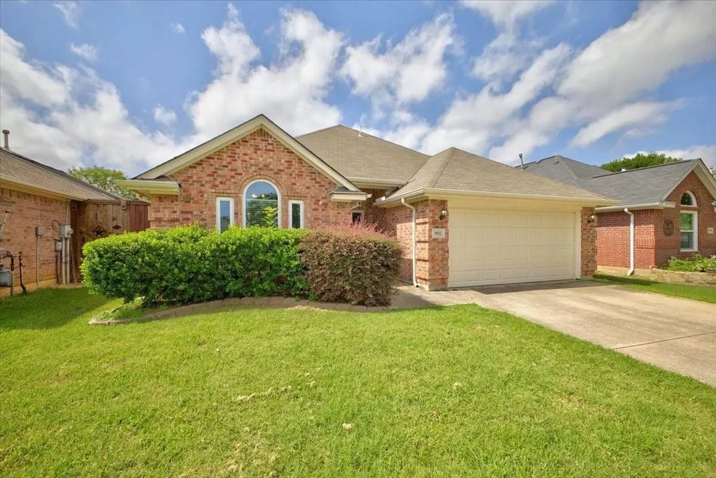 9112 Saranac Trail, Fort Worth