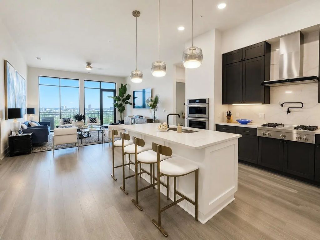 3330 Oak Grove Avenue 1306, Dallas