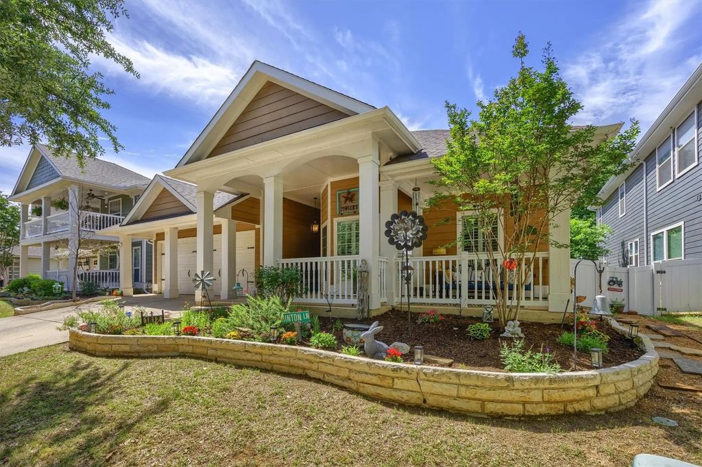 1812 Azalea Drive, Savannah