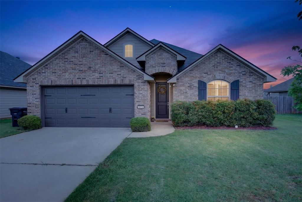 4036 False River Drive, Bossier City