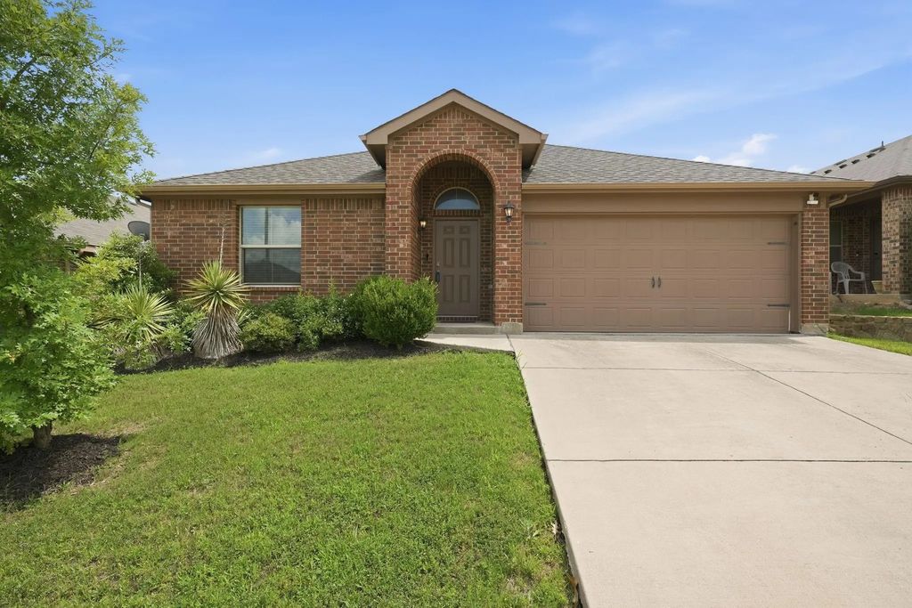 1121 Prelude Drive, Fort Worth