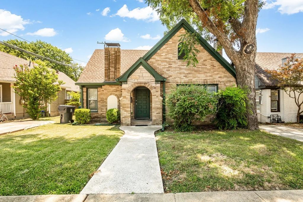 6038 Victor Street, Dallas