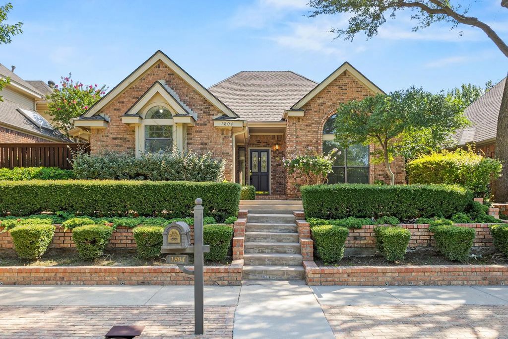1804 Seminary Drive, Plano