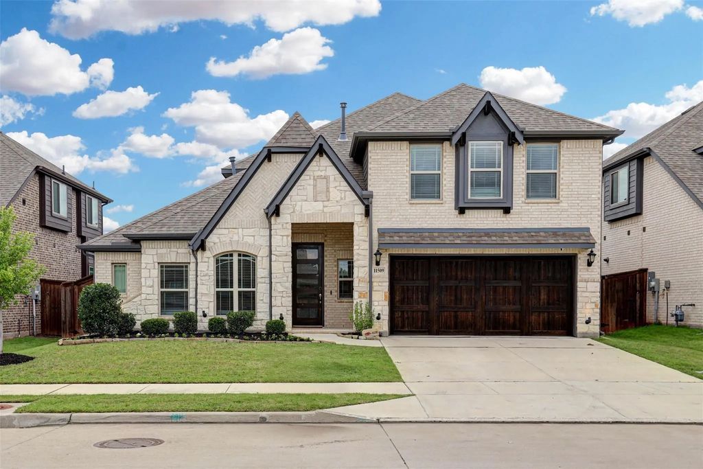 11509 Falcon Trace Drive, Fort Worth