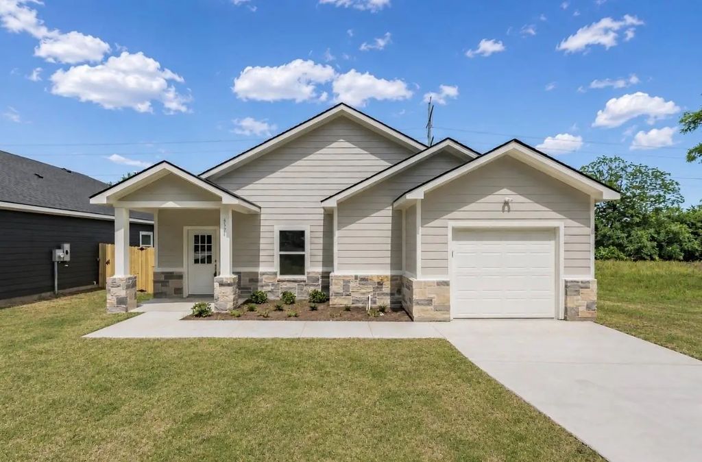 4526 Kolloch Drive, Dallas