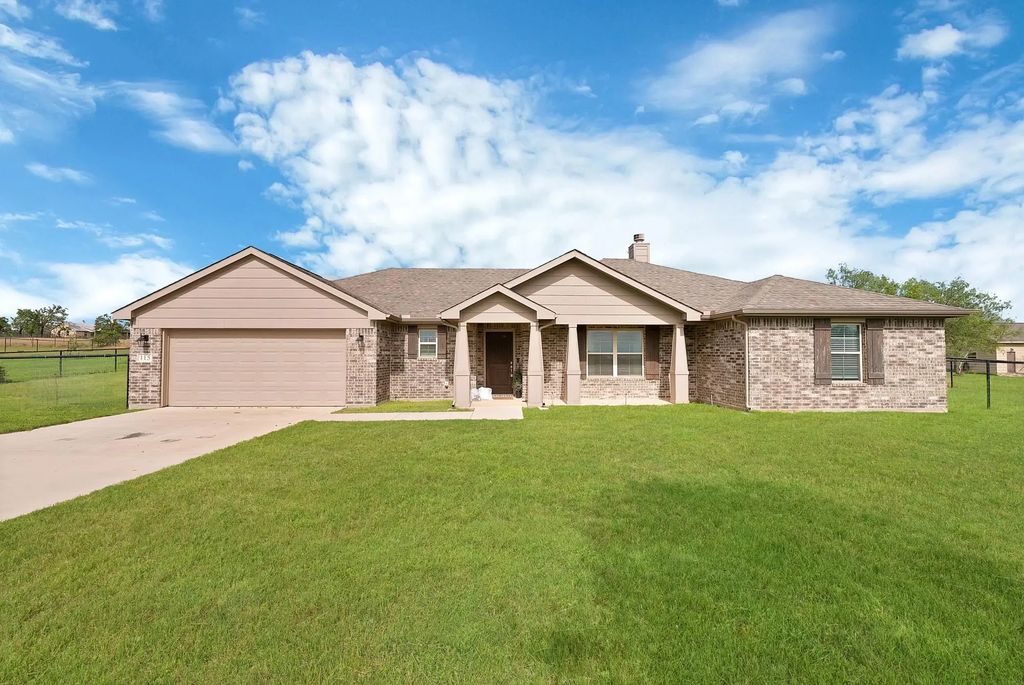 115 Springwood Ranch Loop, Springtown