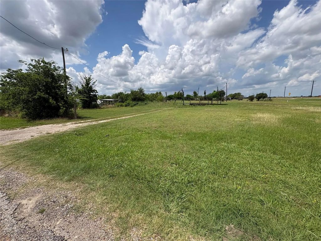 7200 Fm 2728, Terrell