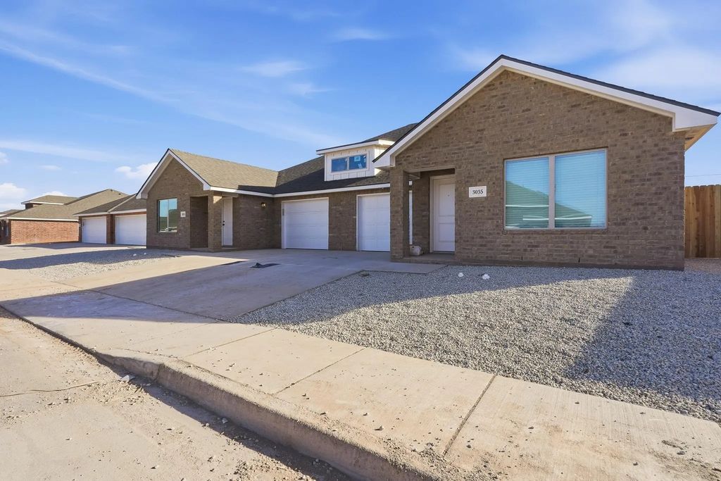2838 Glennster , Abilene