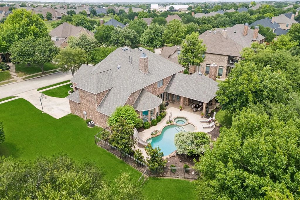 9041 Crockett Drive, Lantana