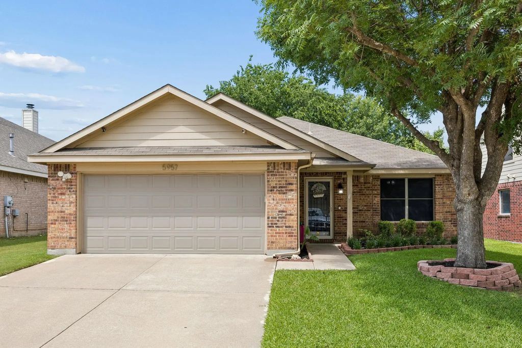 5957 Bridal Trail, Fort Worth