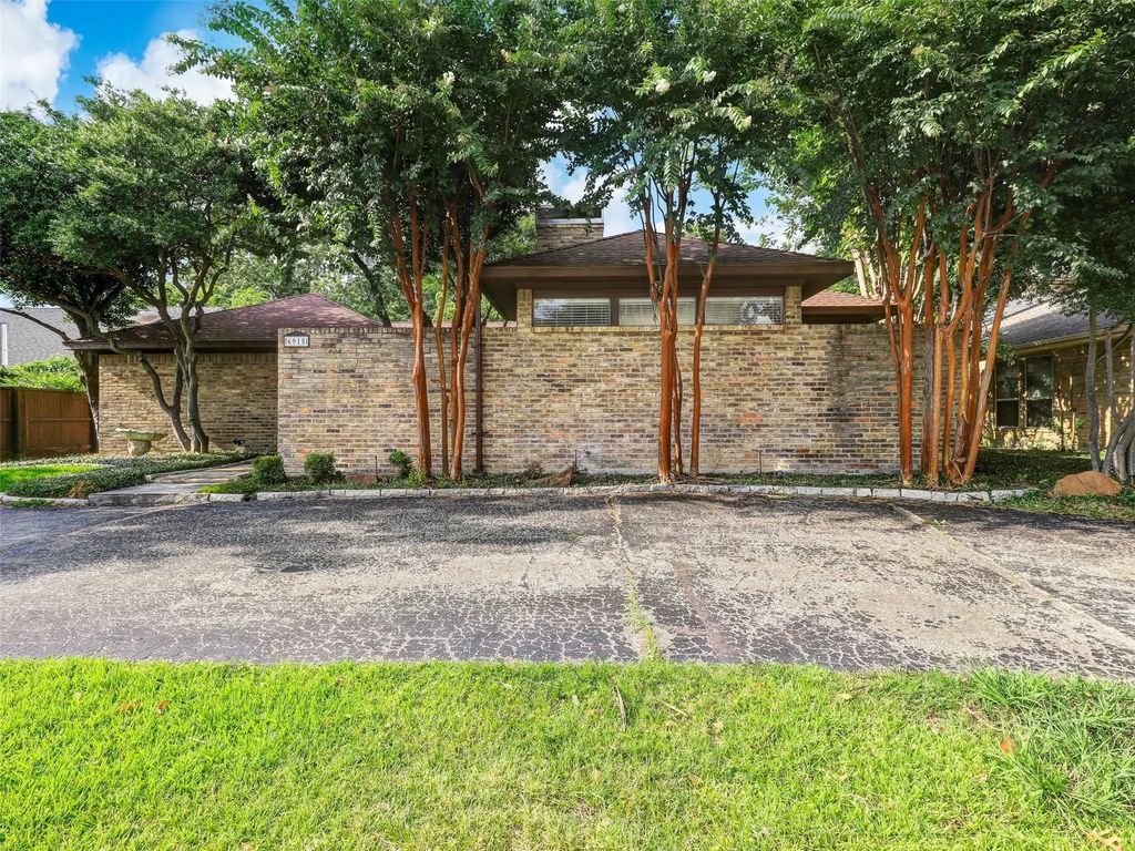 6915 Clearhaven Drive, Dallas