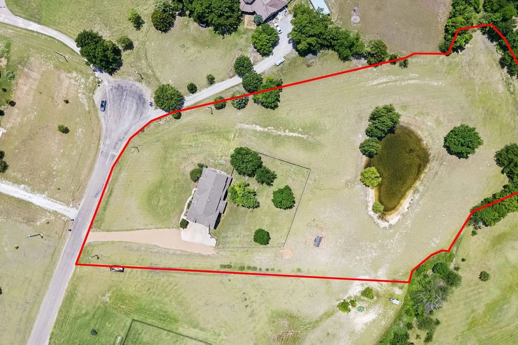 117 Galvan Lane, Van Alstyne