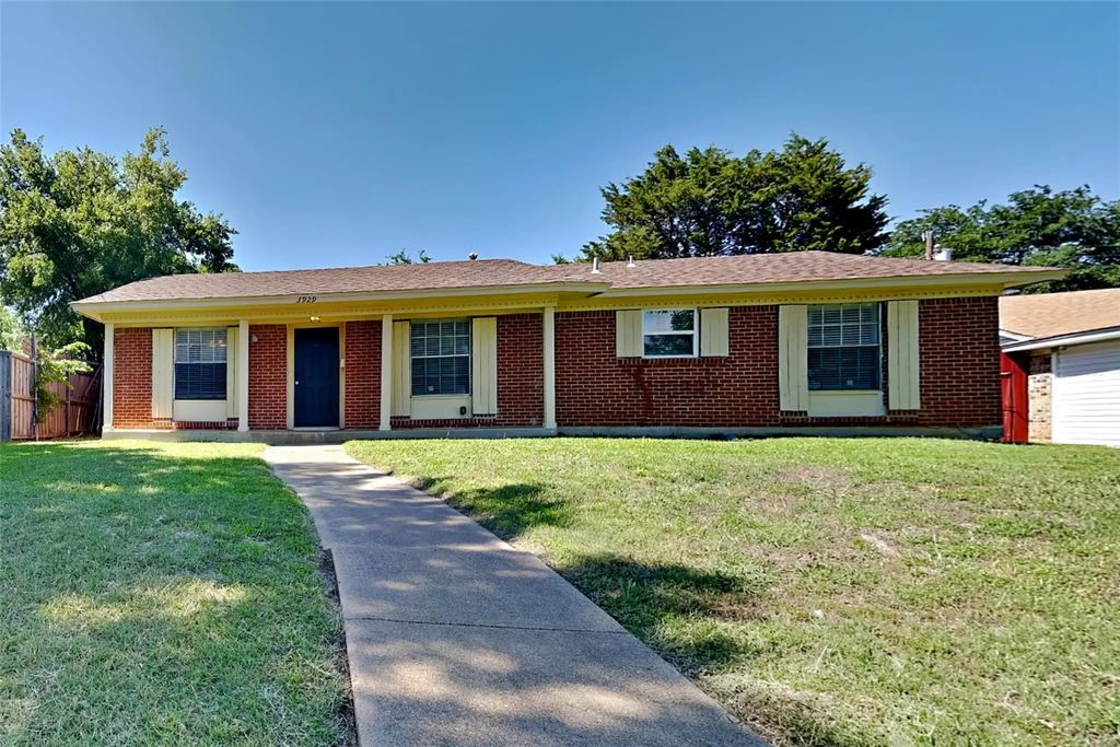 3929 Sun Valley Court, Irving