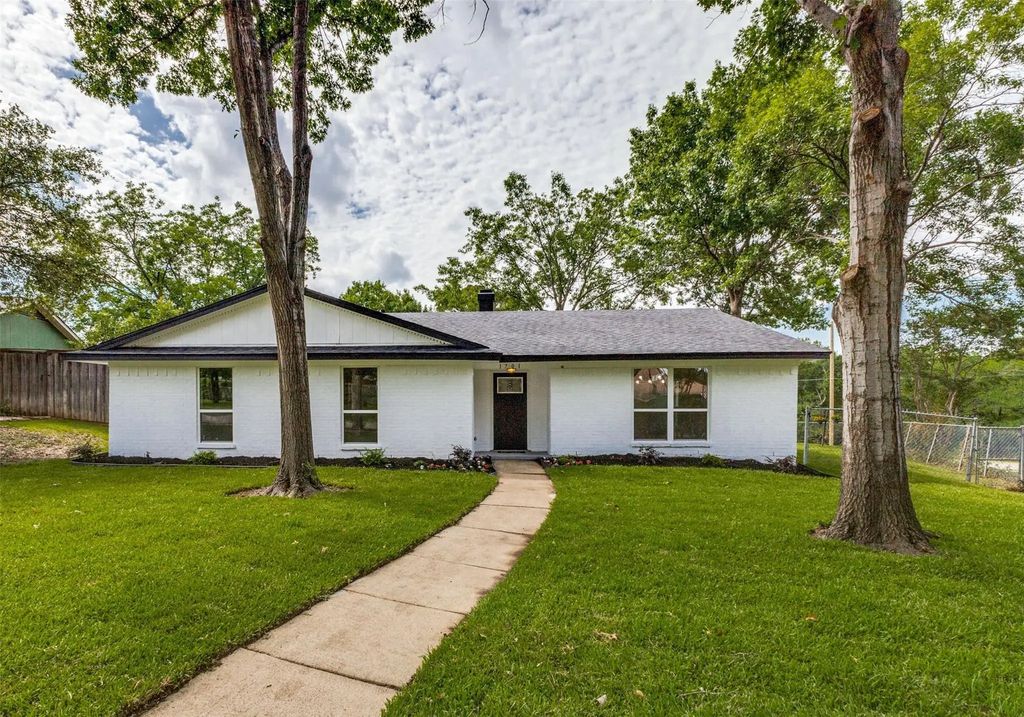1701 Woodlawn Parkway, Mesquite