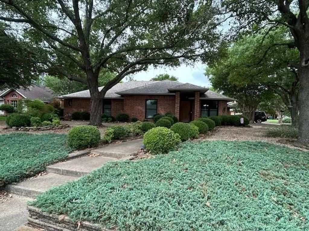 3417 Nottingham Drive, Denton