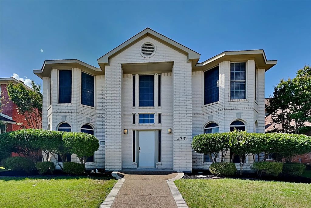 4332 Voss Hills Place, Dallas