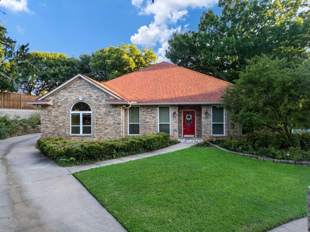 1628 Snowmass Place, Lewisville