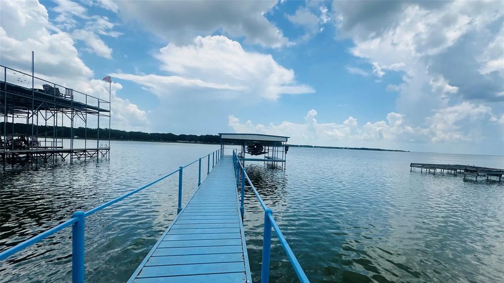 527 Old Mill Lane, East Tawakoni