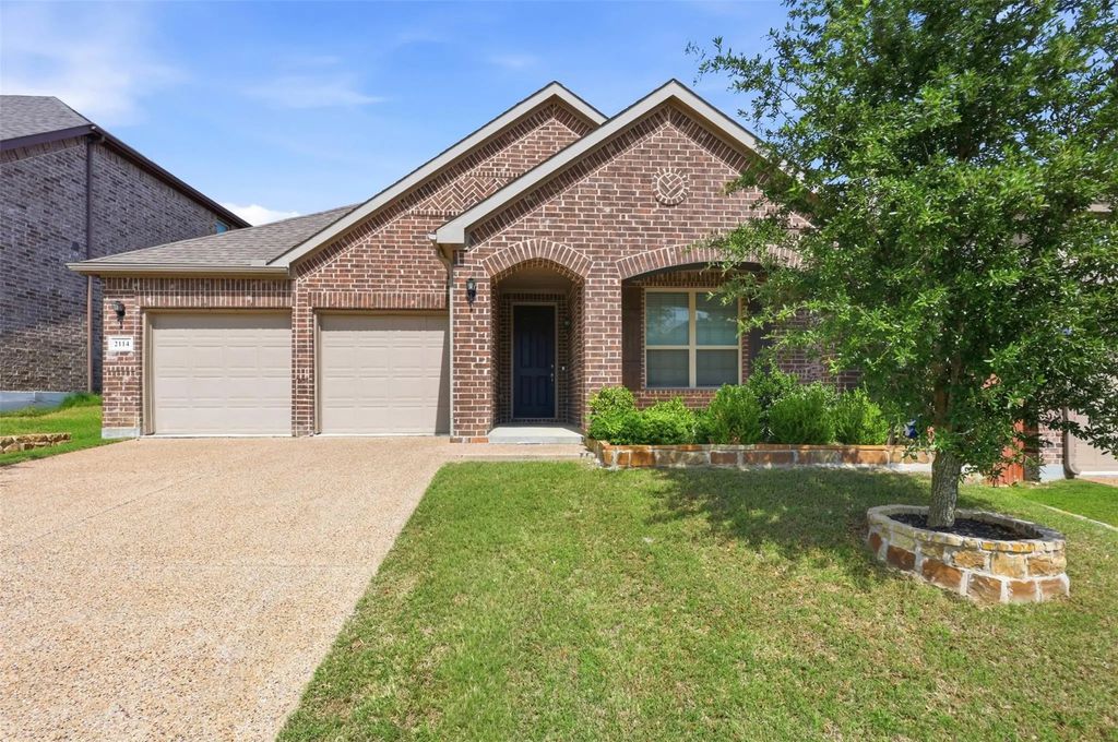 2114 Auburndale Avenue, Melissa