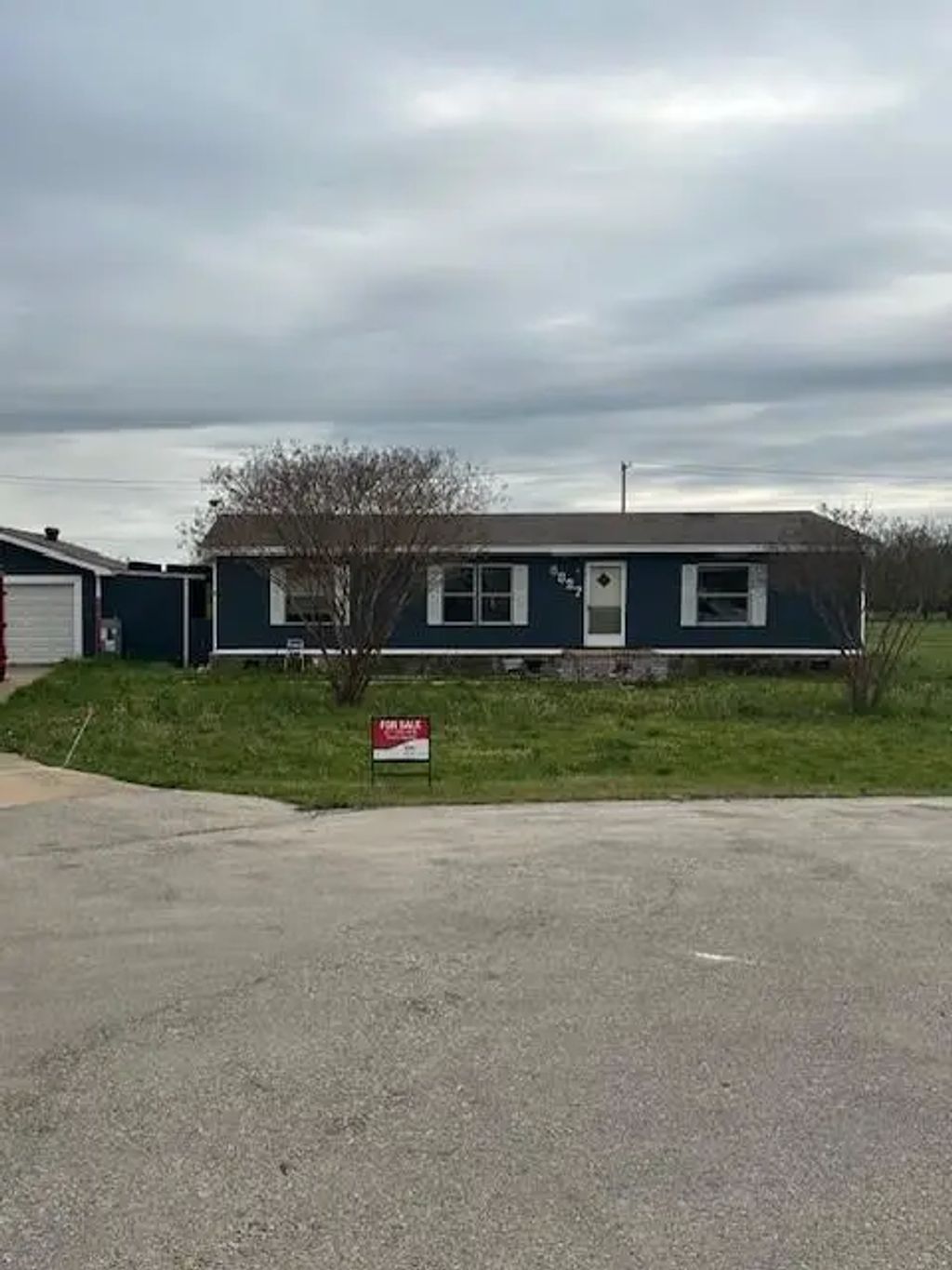 6827 Spring Branch Drive, Krum