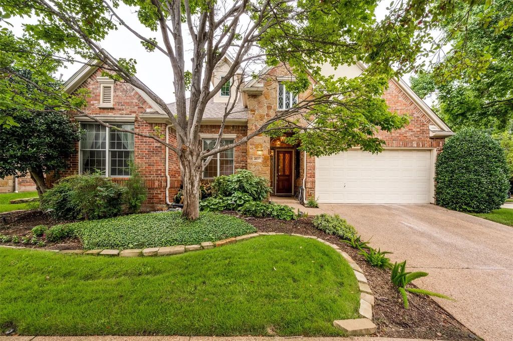 4037 Cotswold Court, Dallas