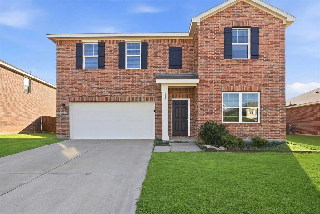453 Canoe Way, Crowley