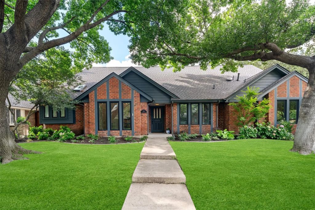 6211 Yellow Rock Trail, Dallas