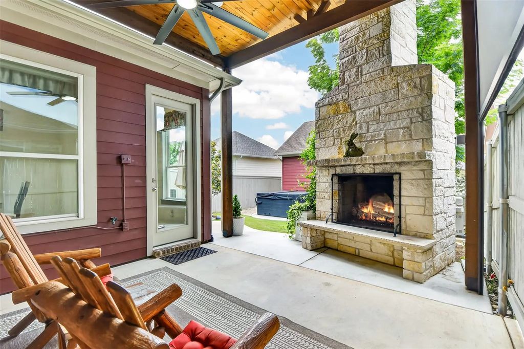 2749 S Market Square, Northlake