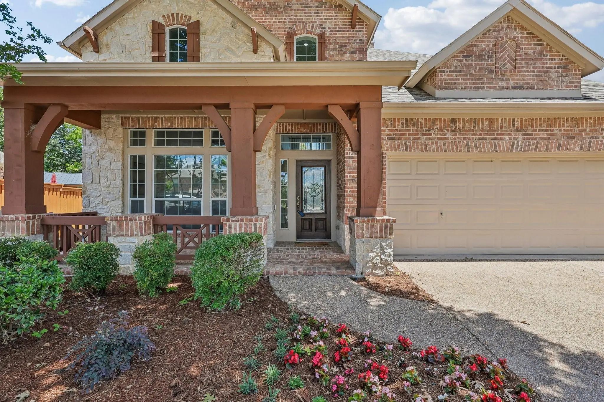 Photo of Listing #21293028