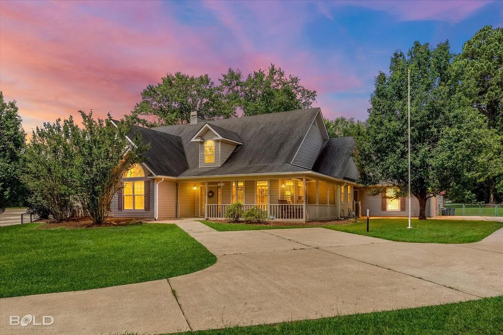 7412 Greenwood Springridge Road, Greenwood