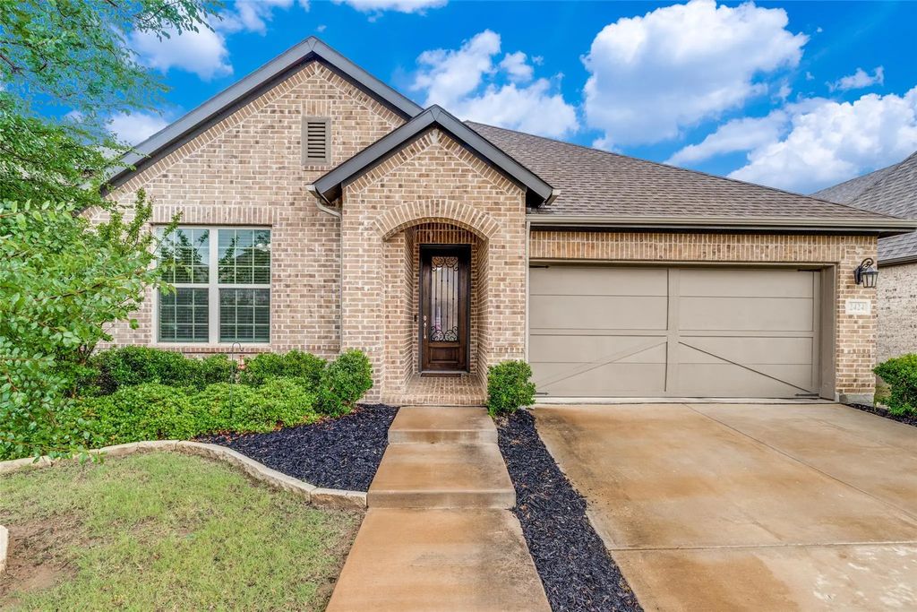 2424 Preakness Place, Celina