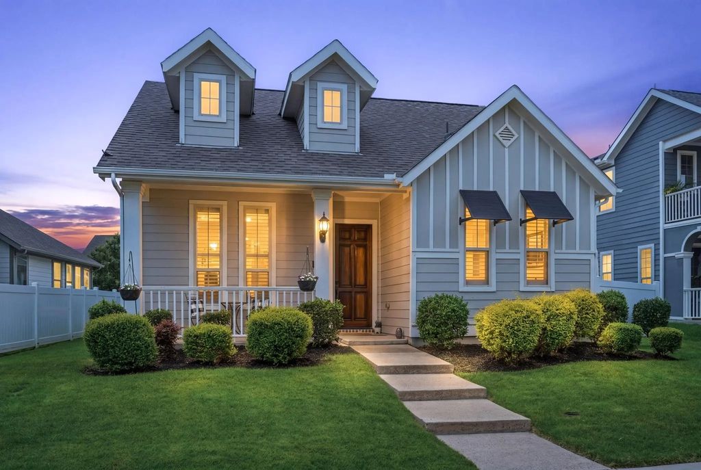 1408 Downing Drive, Aubrey