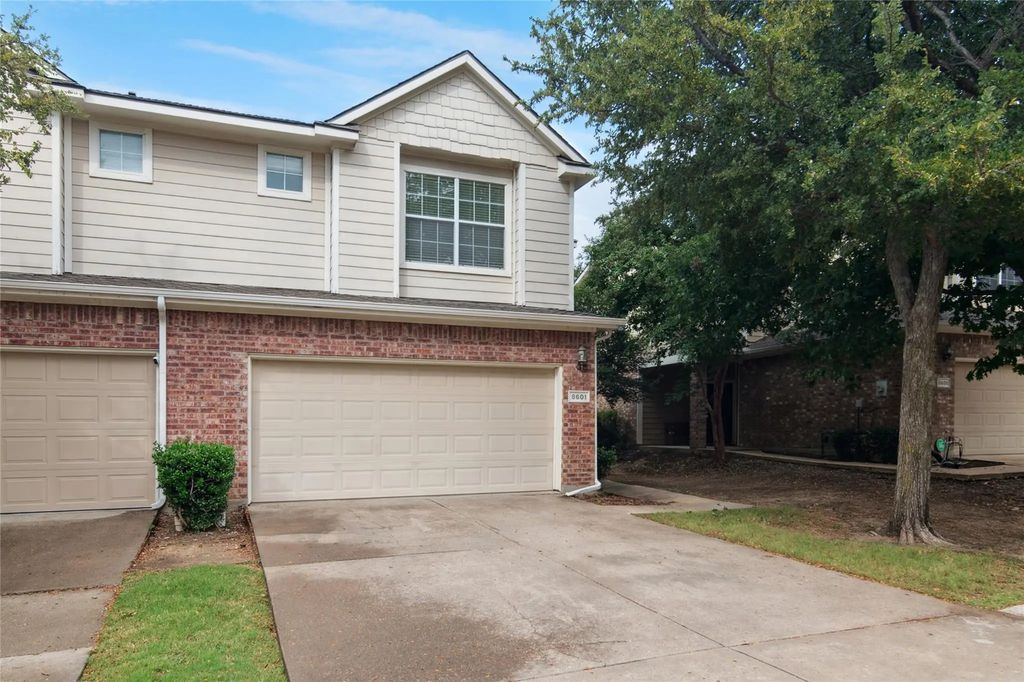 8601 Forest Highlands Drive, Plano
