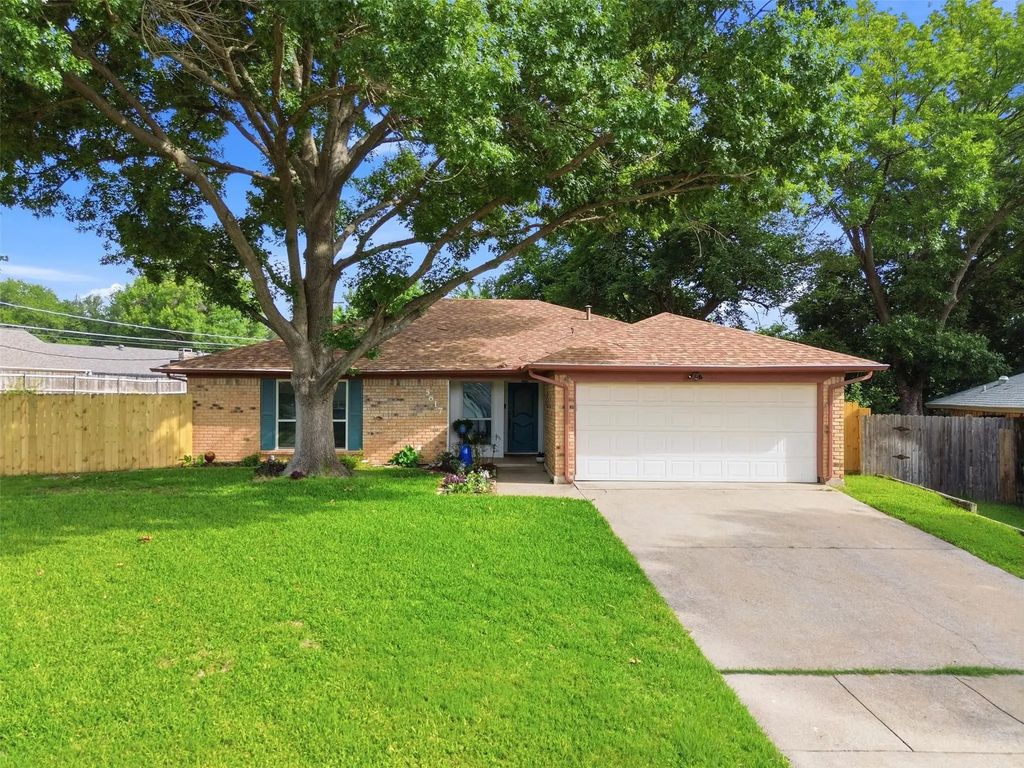 5617 Kindling Court, Arlington