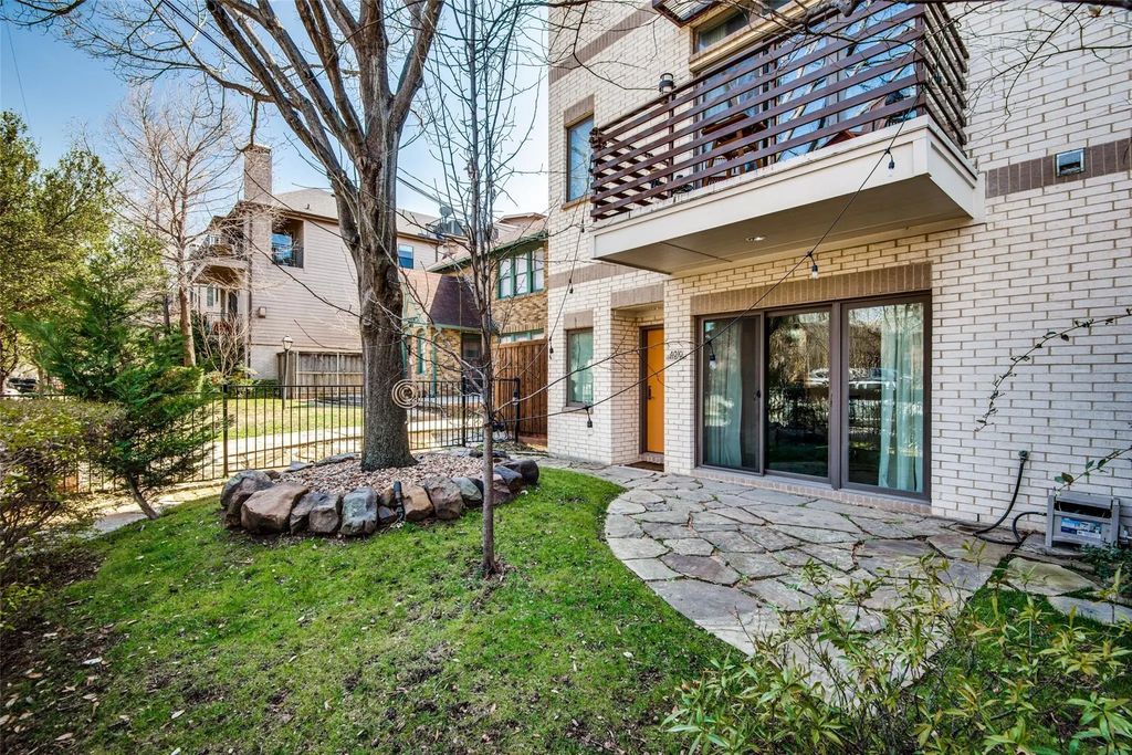 4010 Lemmon Tree Place, Dallas