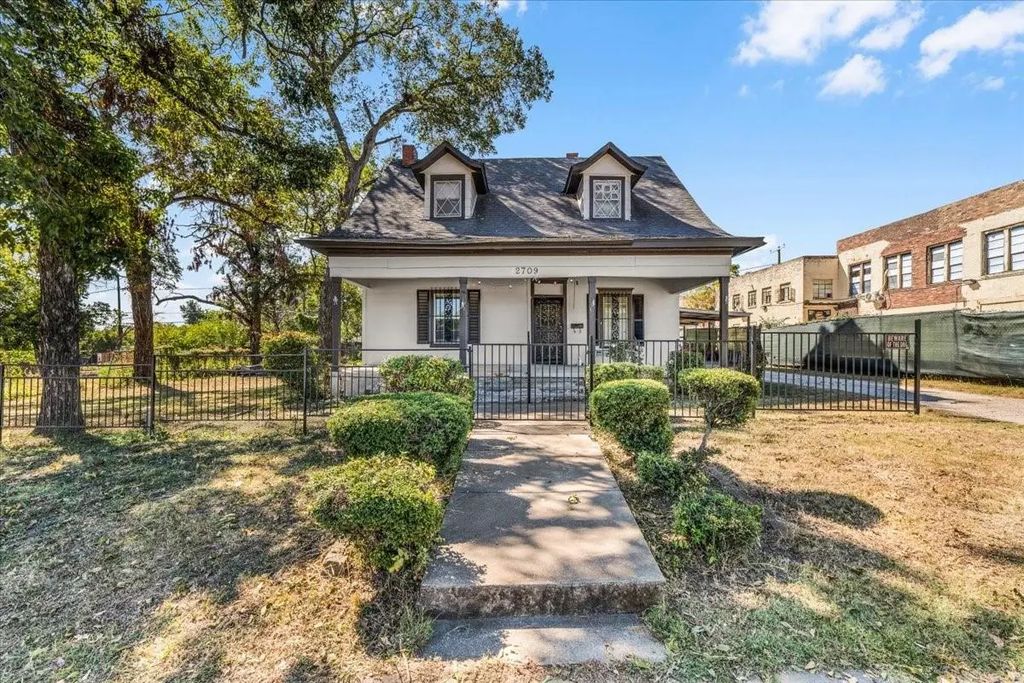 2709 Azle Avenue, Fort Worth