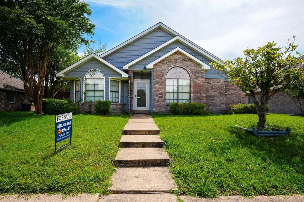 8809 Pheasant Run Drive, Rowlett
